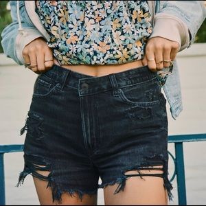 AMERICAN EAGLE SHORTS (NEW!)